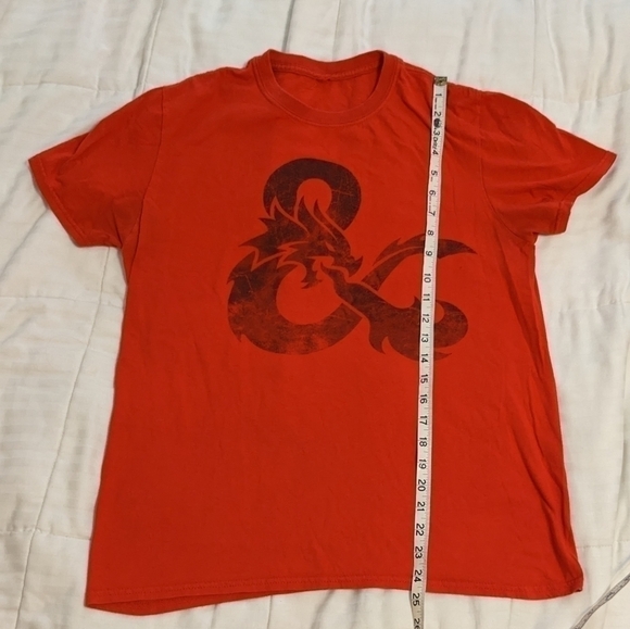 DUNGEONS and dragons graphic tee - Picture 4 of 5